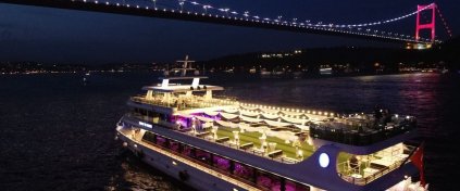 Nura Doğru Turizm | Aksaray Umre Turları - Hızlı Trenli Umre Turları - Ekonomik Umre Turları - 2026 Umre Fiyatları - Güvenilir Umre Şirketi Ankara